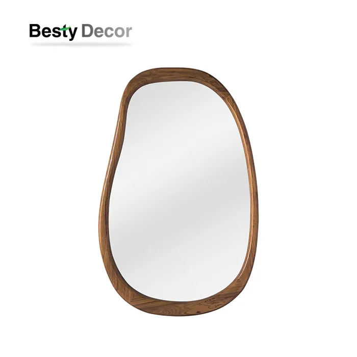 Onregelmatige massief houten ingelijste spiegel